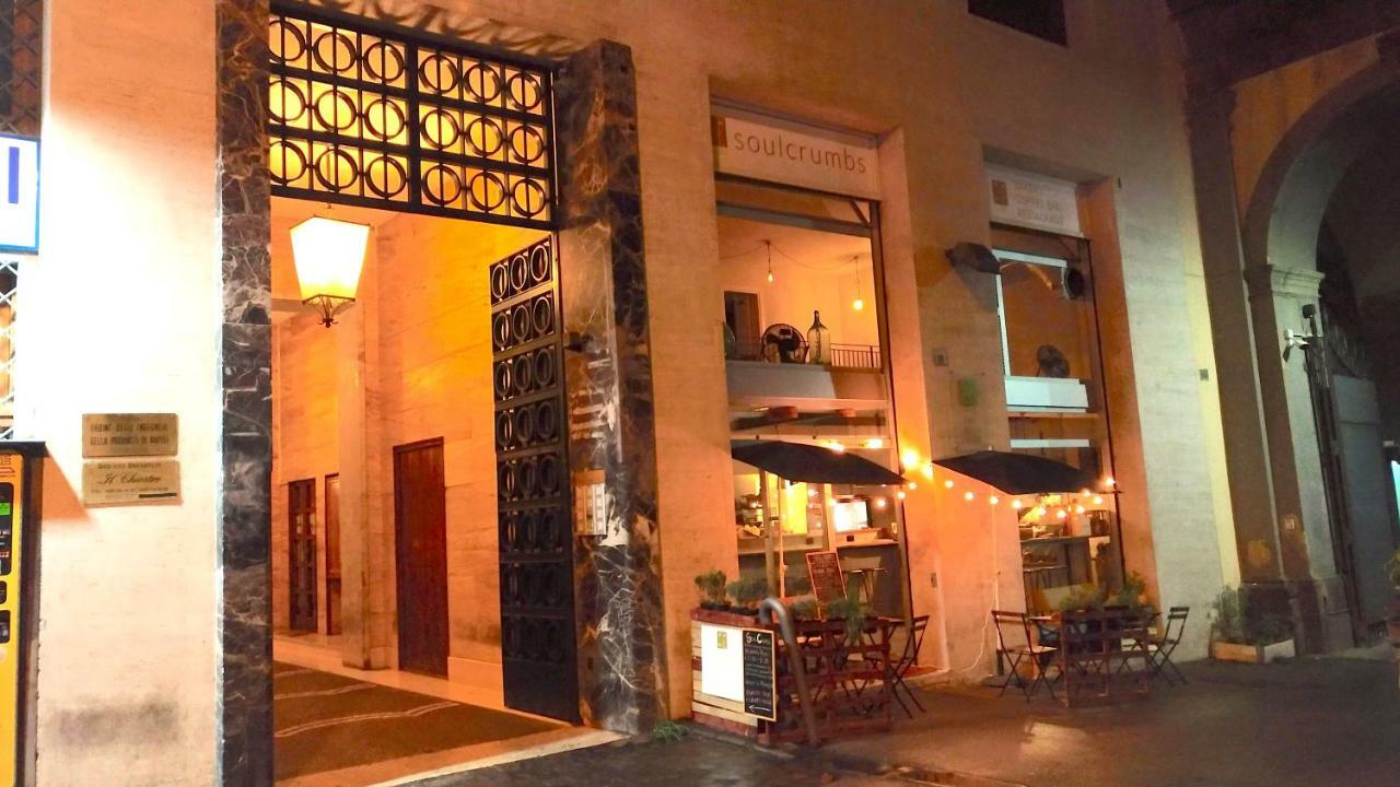 Mini Appartamento Al Chiostro Naples Exterior photo